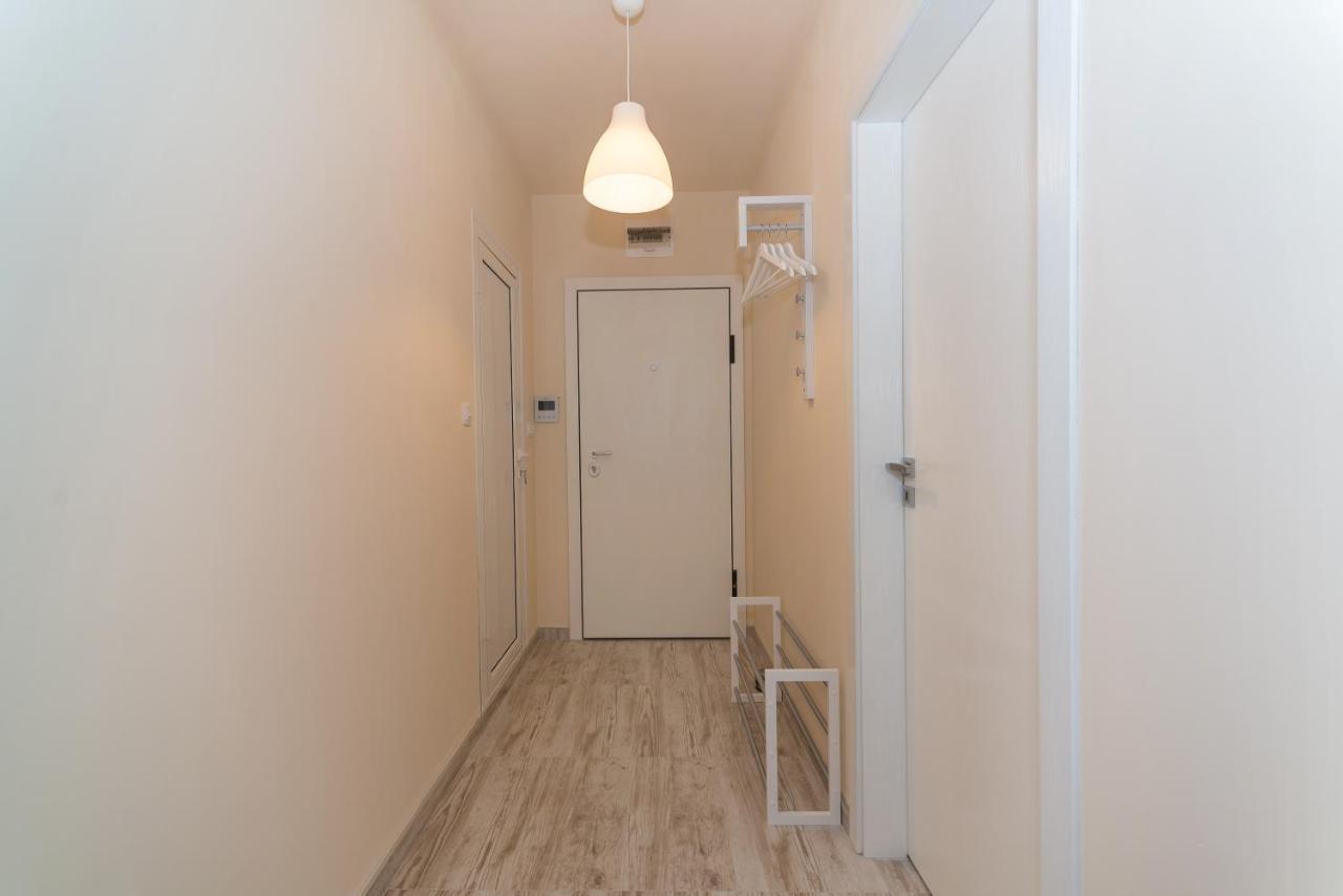 Alma Apartment - Stylish 1Bd Flat With Balcony By Flat Mаnager 플로브디프 외부 사진